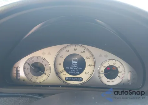 2009 Mercedes-Benz Clk 350 z USA, uszkodzony, nr VIN WDBTJ56H29F270151